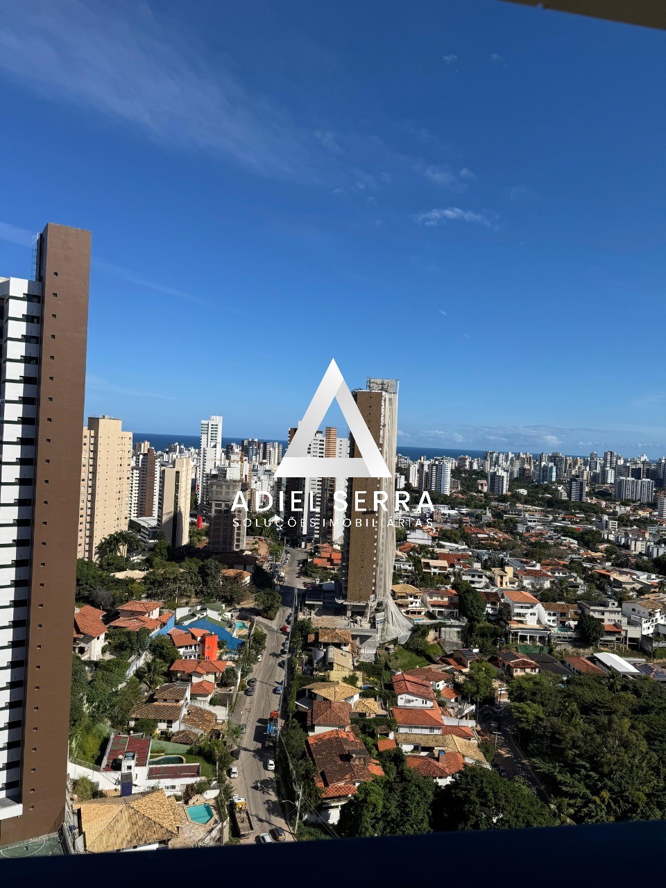 Apartamento - Caminho das árvores