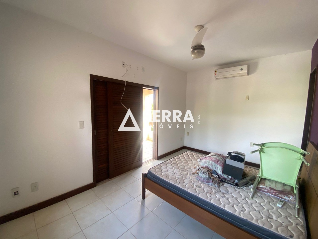 Casa - Itapuã