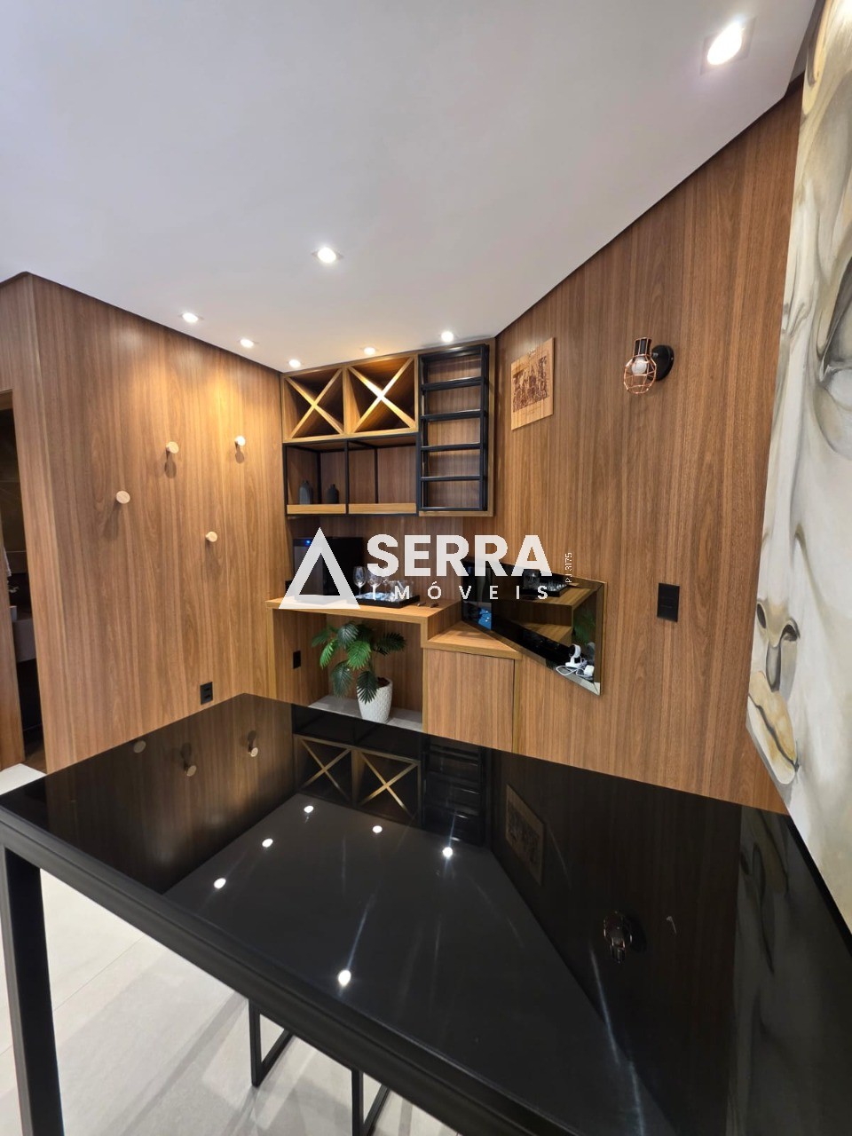 Apartamento - Caminho das árvores