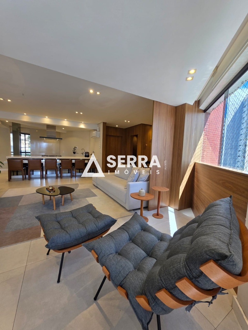 Apartamento - Caminho das árvores