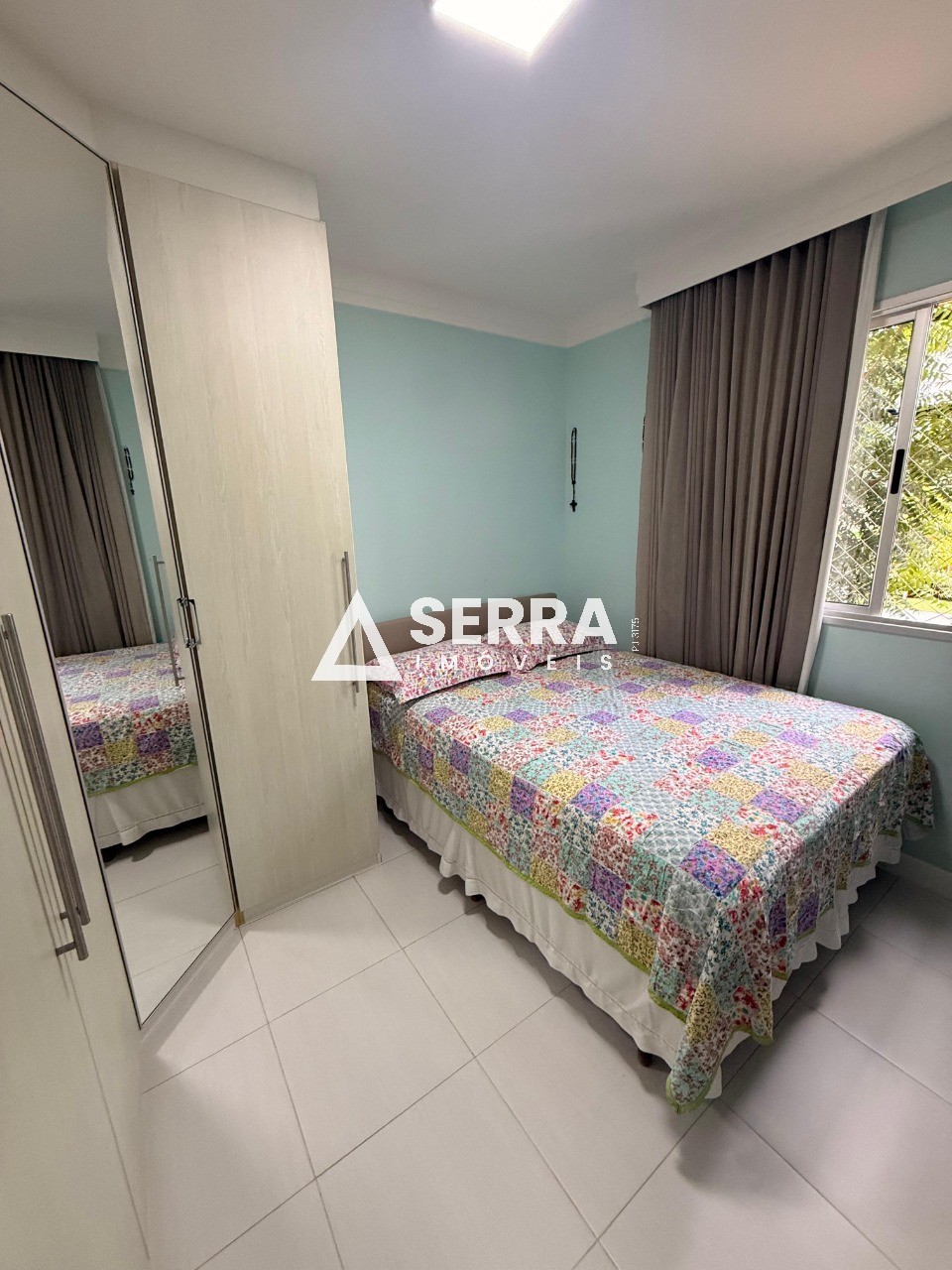 Apartamento - Buraquinho