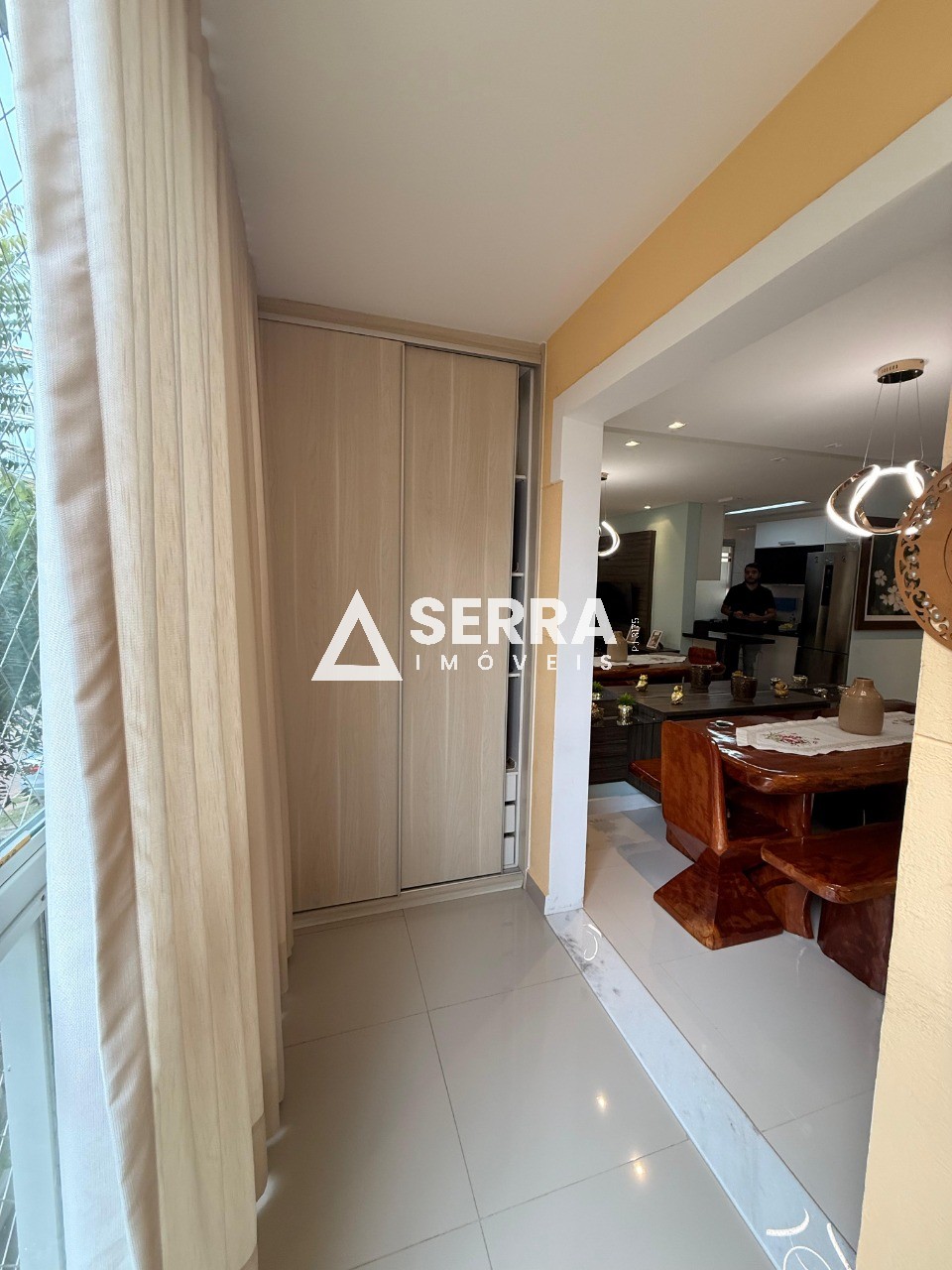 Apartamento - Buraquinho