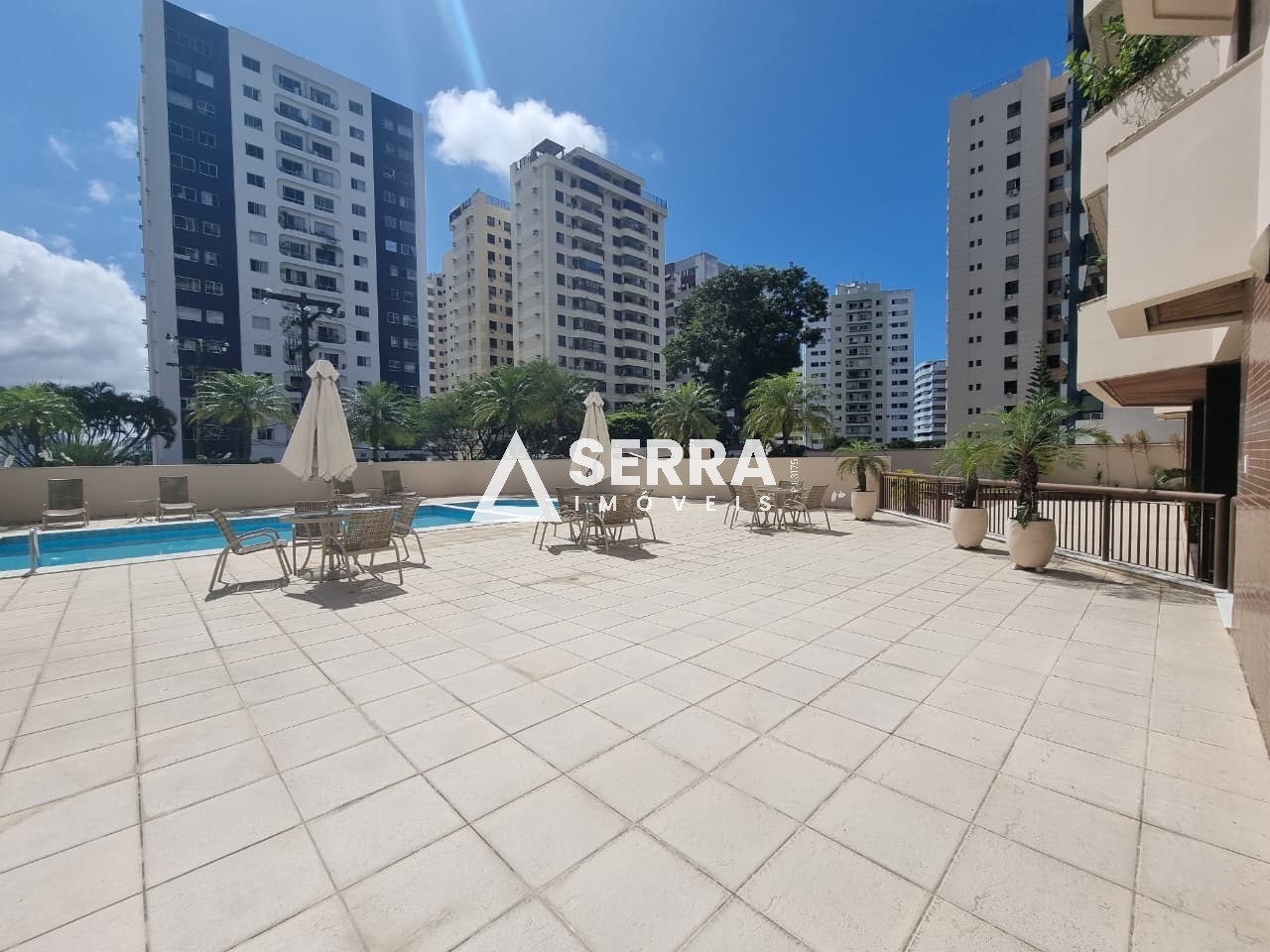 Apartamento - Itaigara