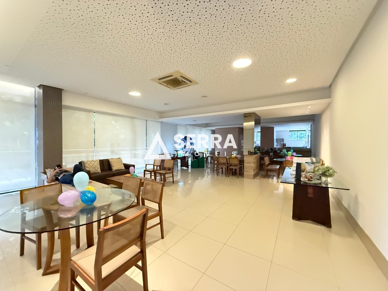 Apartamento - Itaigara