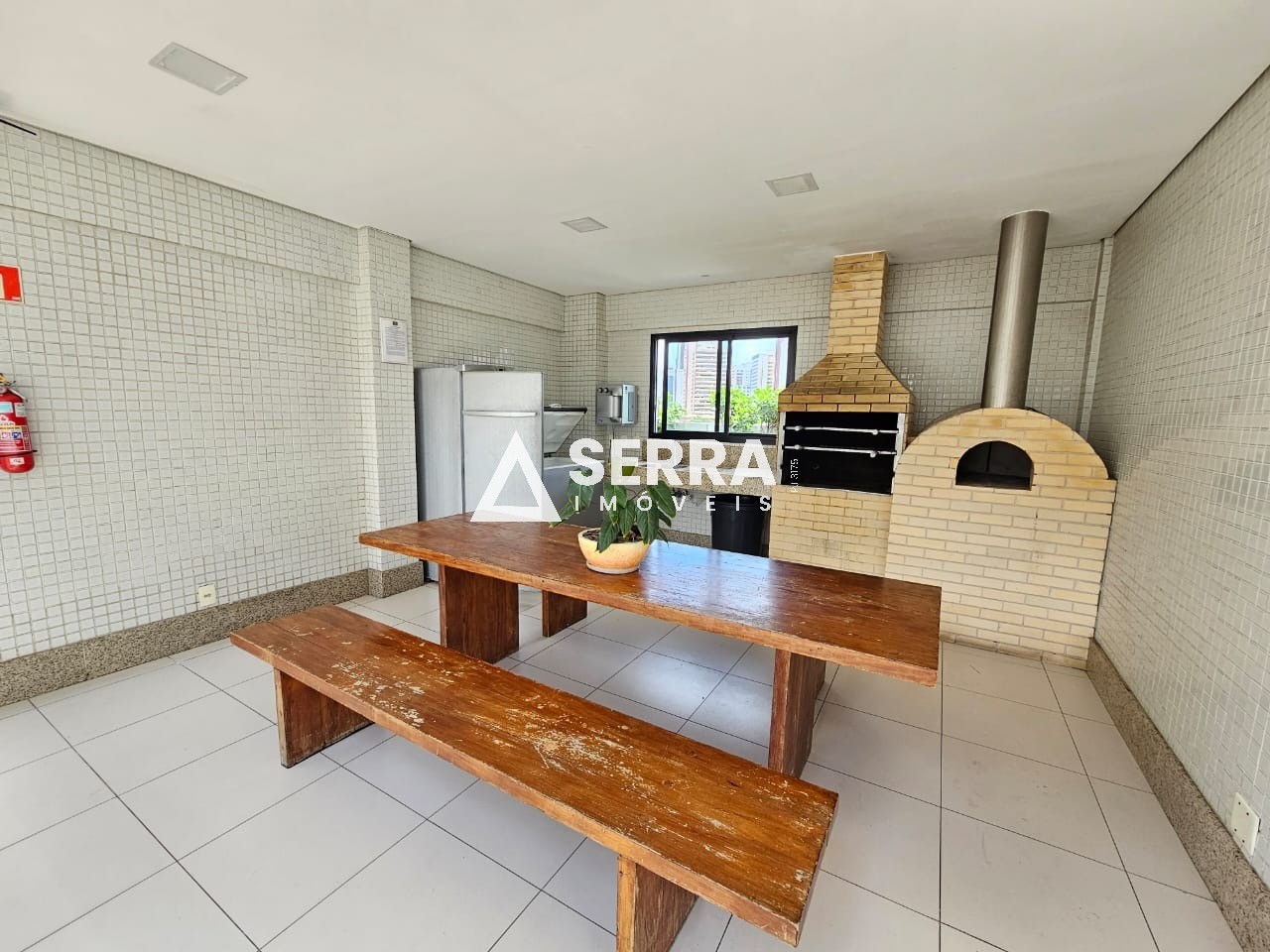 Apartamento - Caminho das árvores