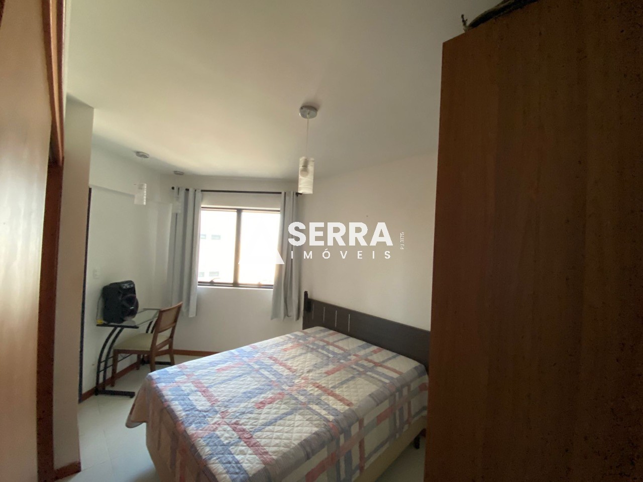 Apartamento - Caminho das árvores