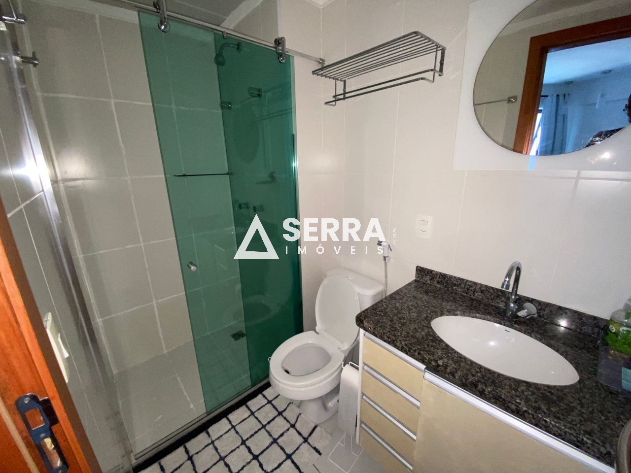 Apartamento - Caminho das árvores