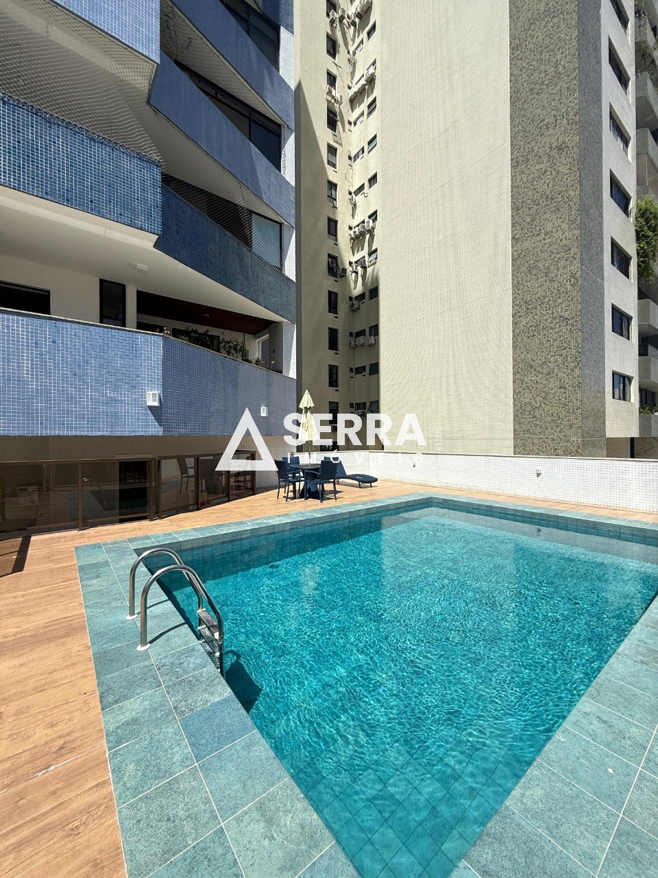 Apartamento - Itaigara
