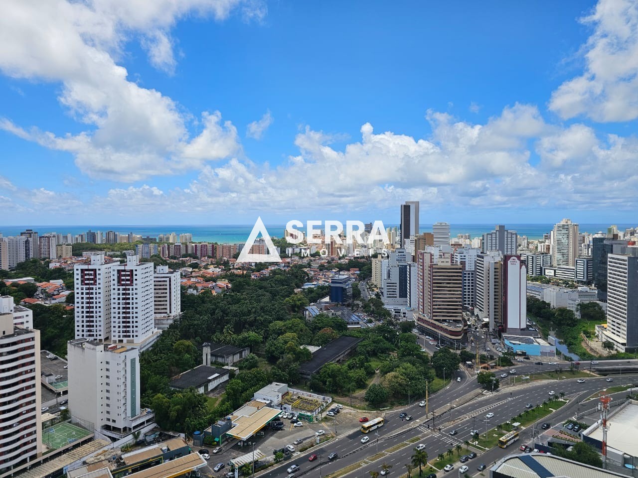 Apartamento - Caminho das árvores