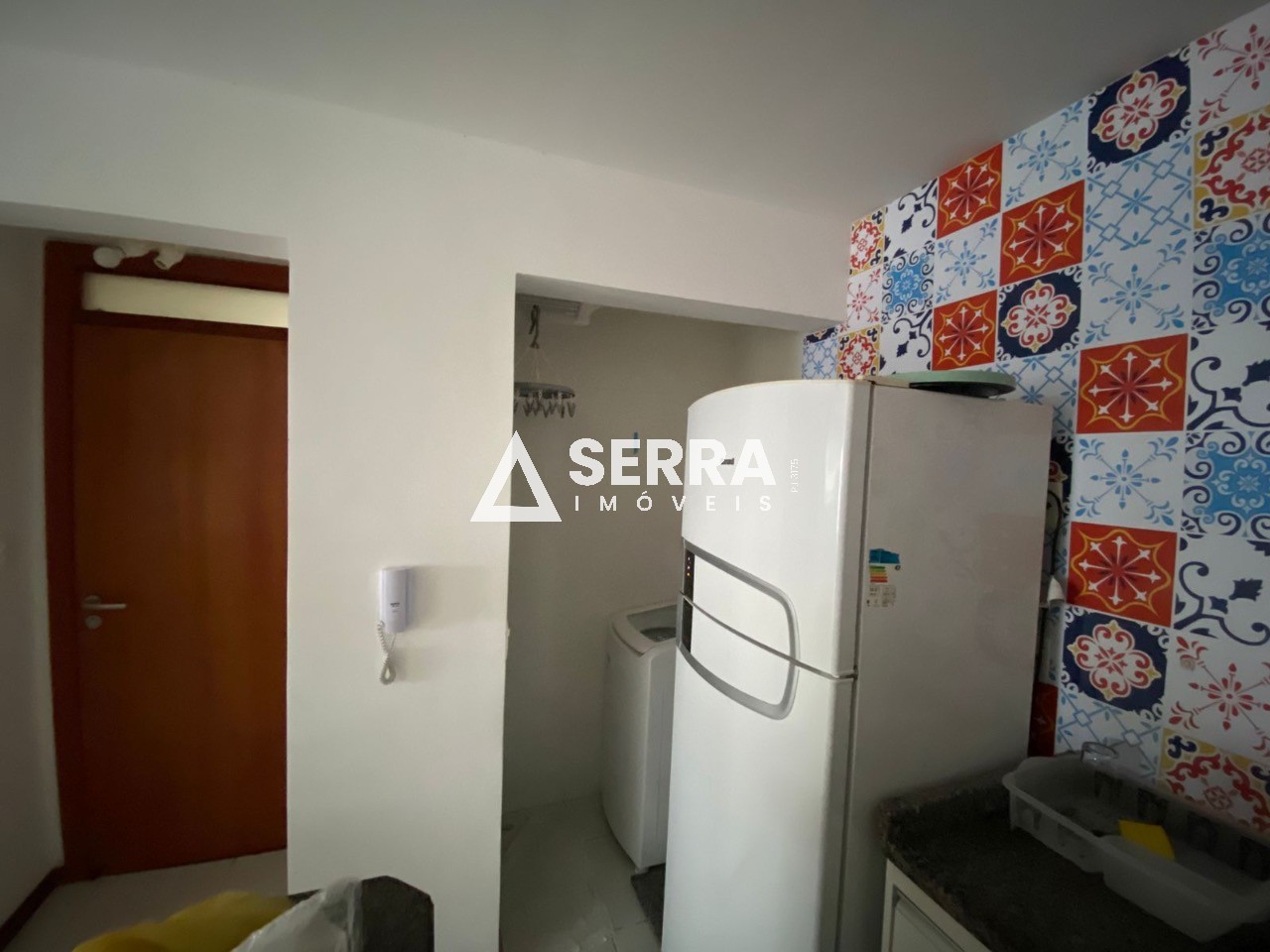 Apartamento - Caminho das árvores