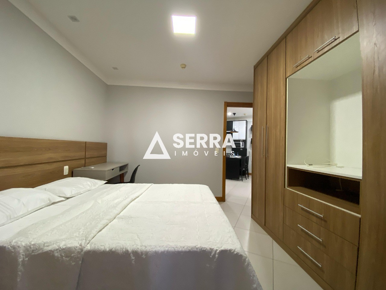 Apartamento - Caminho das árvores