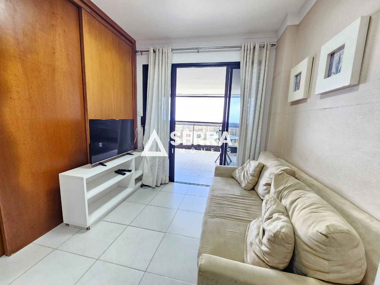 Apartamento - Caminho das árvores