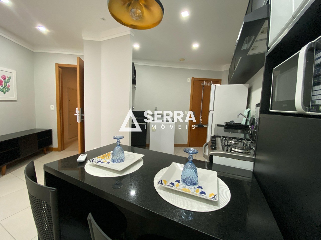 Apartamento - Caminho das árvores