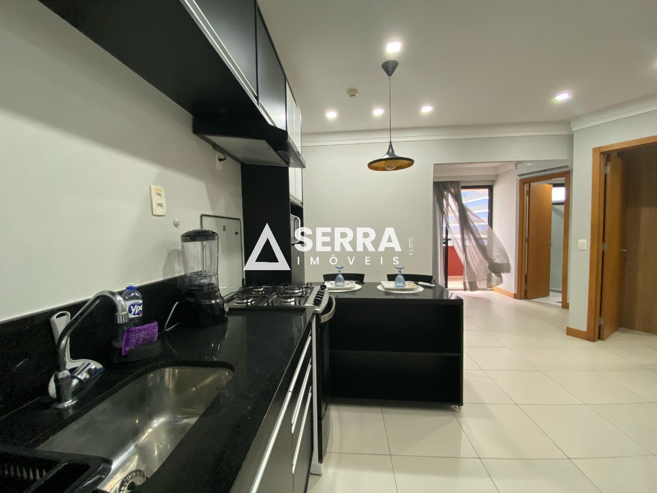 Apartamento - Caminho das árvores