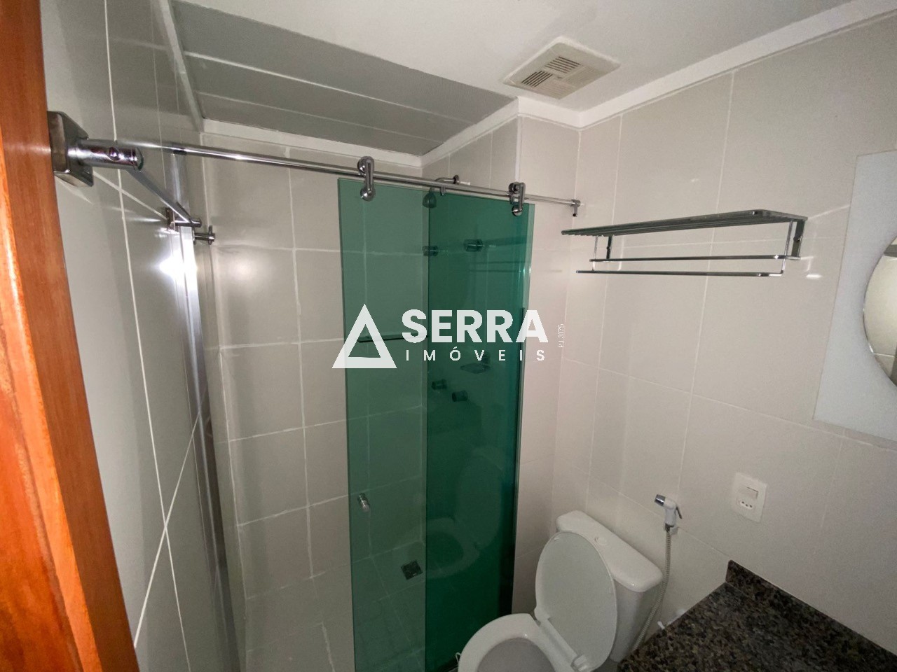 Apartamento - Caminho das árvores