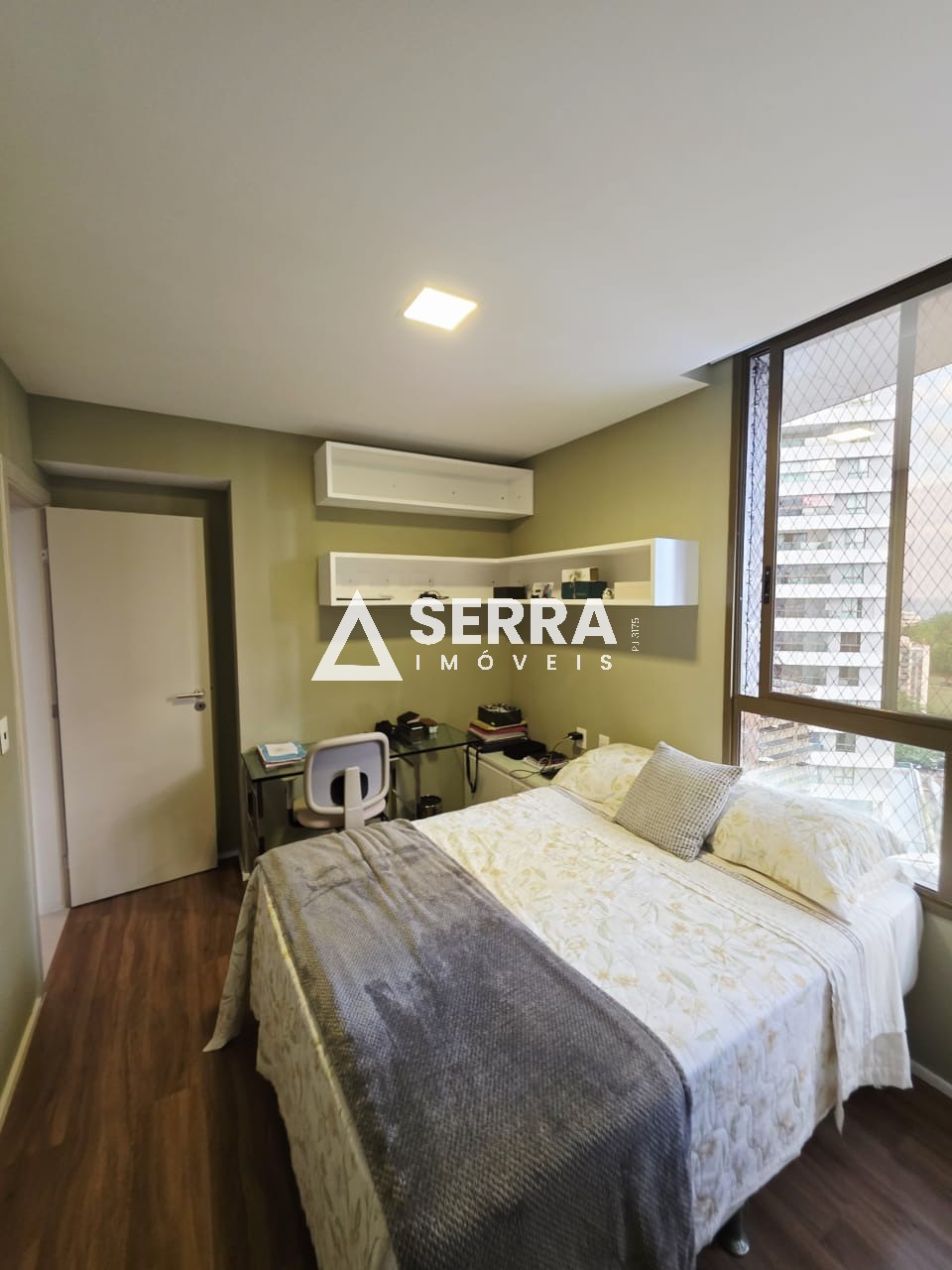 Apartamento - Horto florestal