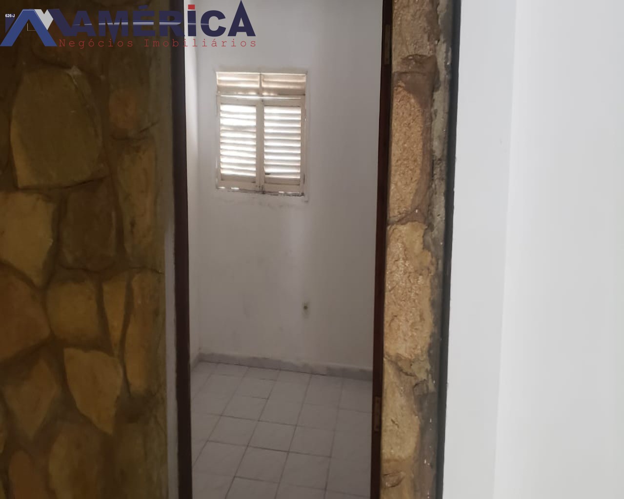 Casa à venda com 2 quartos, 110m² - Foto 8