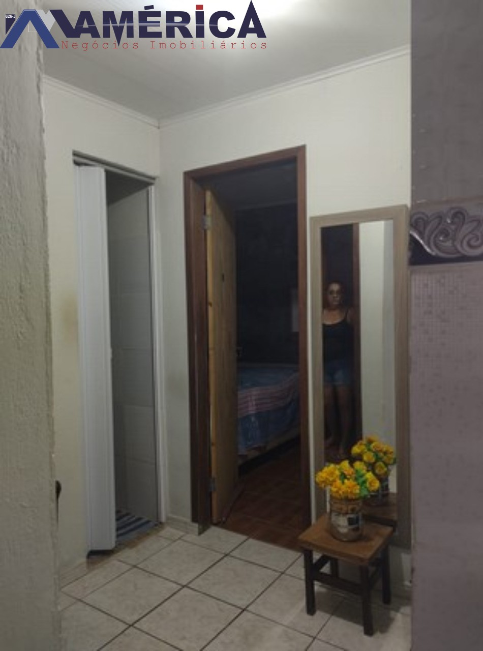 Casa à venda com 3 quartos, 85m² - Foto 17