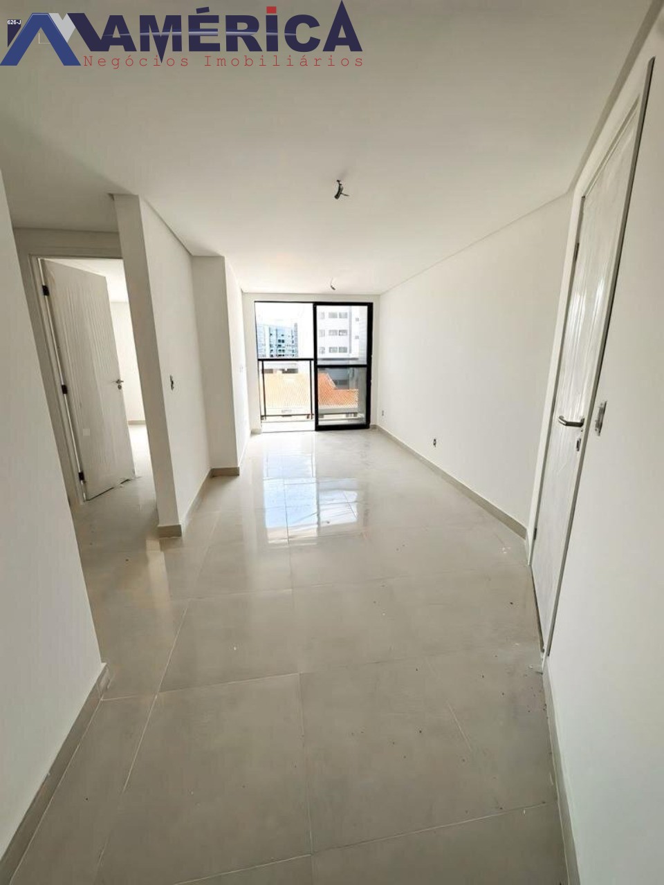 Apartamento à venda com 2 quartos, 52m² - Foto 22