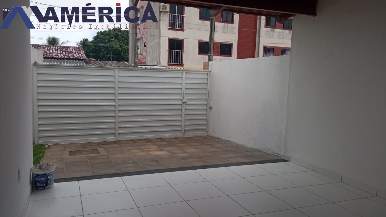 Casa à venda com 3 quartos, 109m² - Foto 3