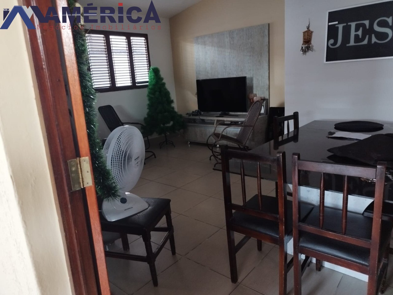 Casa à venda com 3 quartos, 300m² - Foto 15