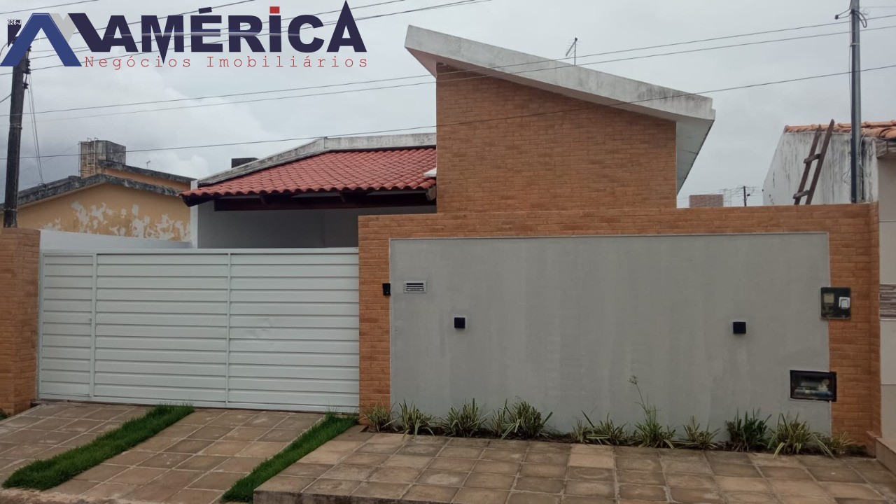 Casa à venda com 3 quartos, 109m² - Foto 2