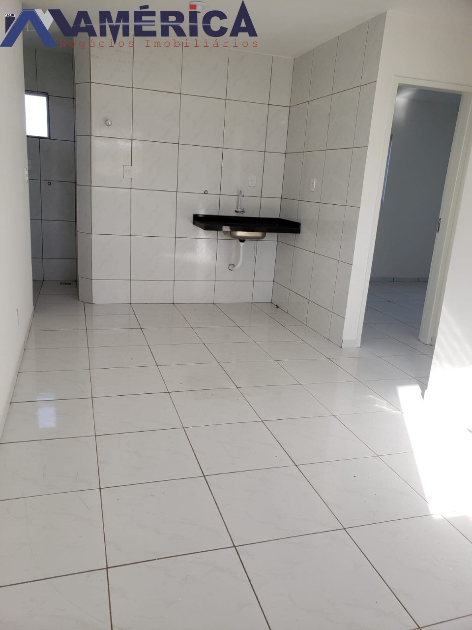 Apartamento à venda com 2 quartos, 45m² - Foto 2