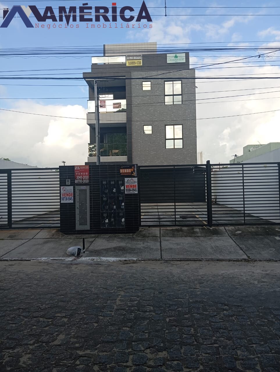 Cobertura à venda com 2 quartos, 49m² - Foto 1