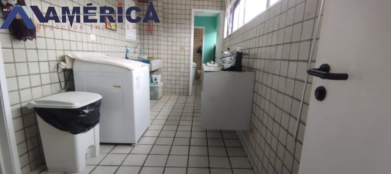 Apartamento à venda com 5 quartos, 215m² - Foto 19