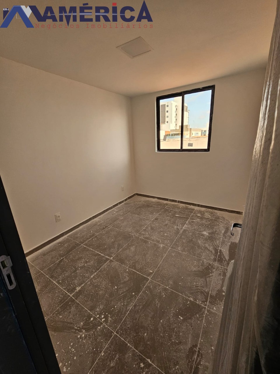 Apartamento à venda com 2 quartos, 66m² - Foto 7