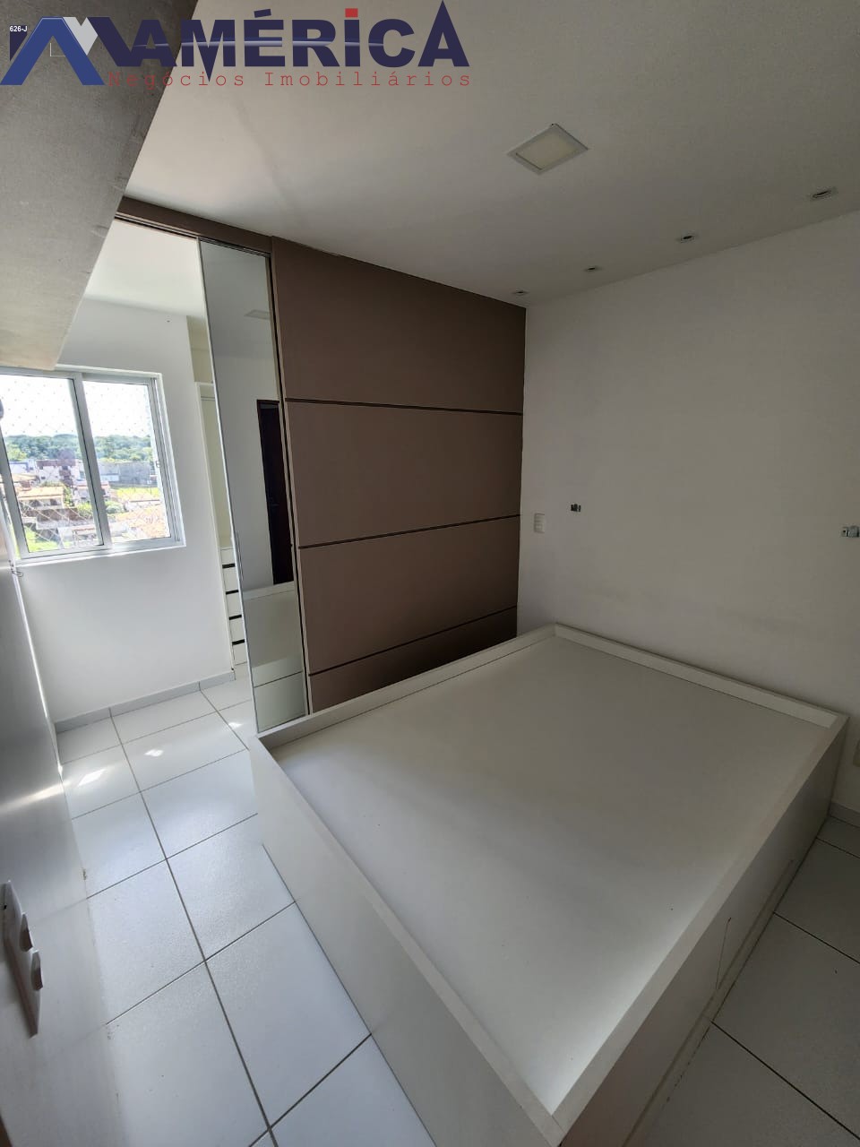 Apartamento à venda com 2 quartos, 52m² - Foto 14