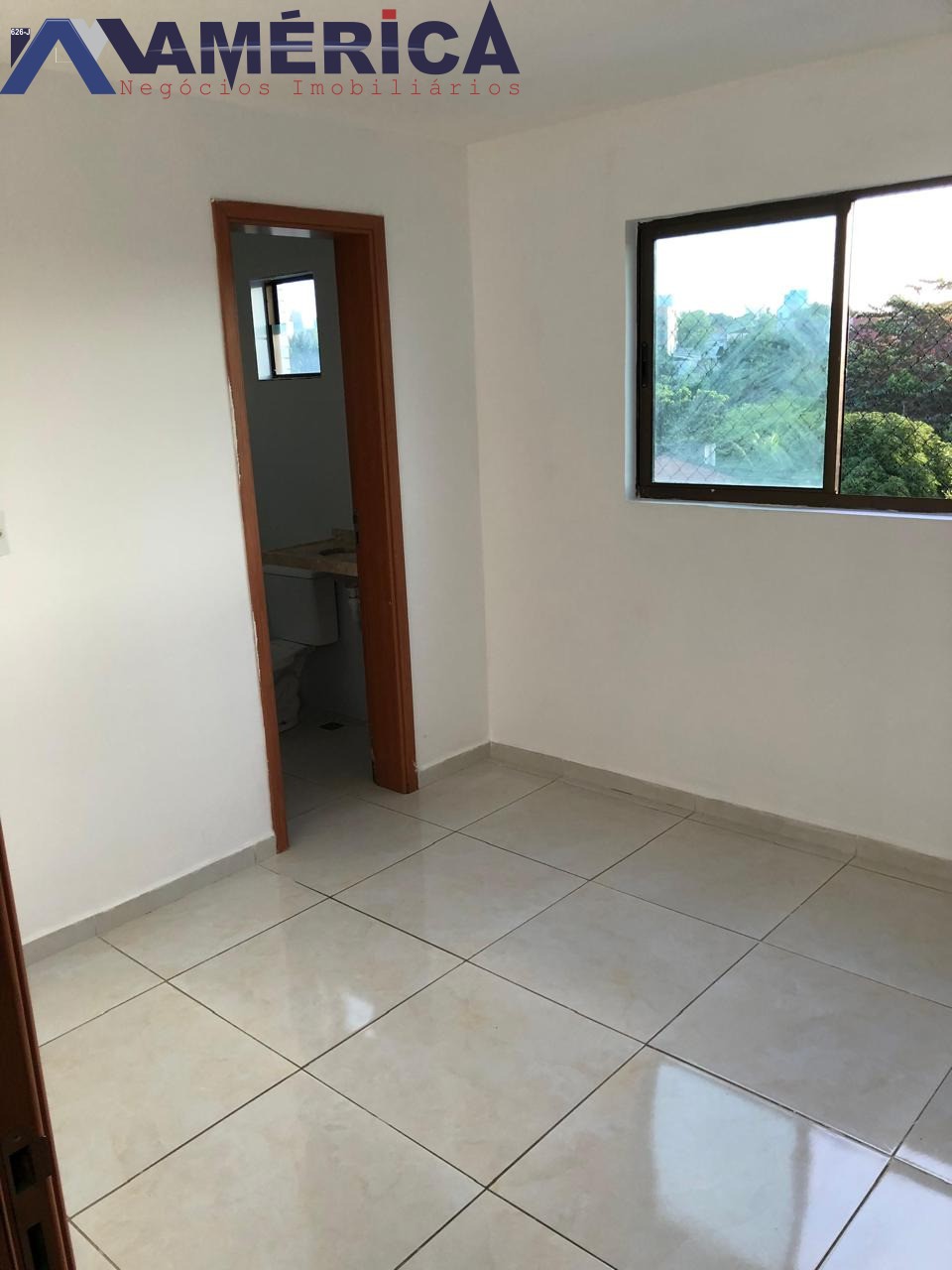 Apartamento para alugar com 2 quartos, 57m² - Foto 12