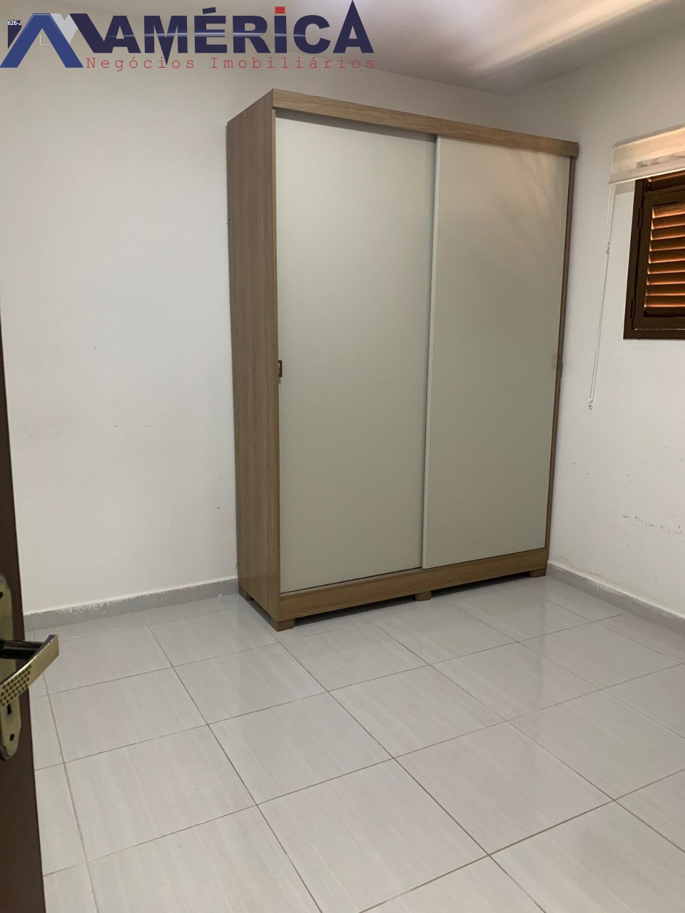 Casa para alugar com 4 quartos, 100m² - Foto 4