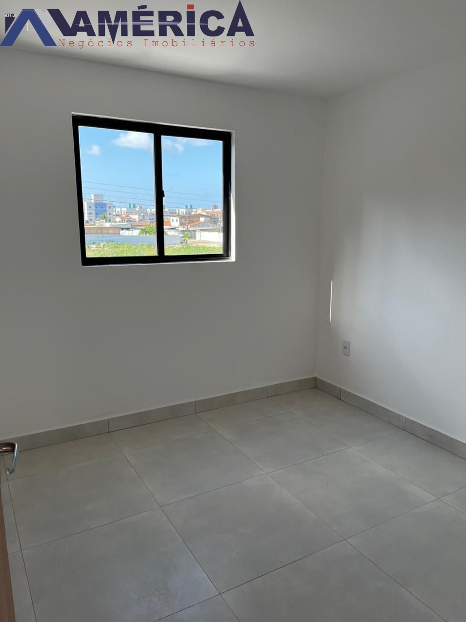 Casa à venda com 2 quartos, 19m² - Foto 3