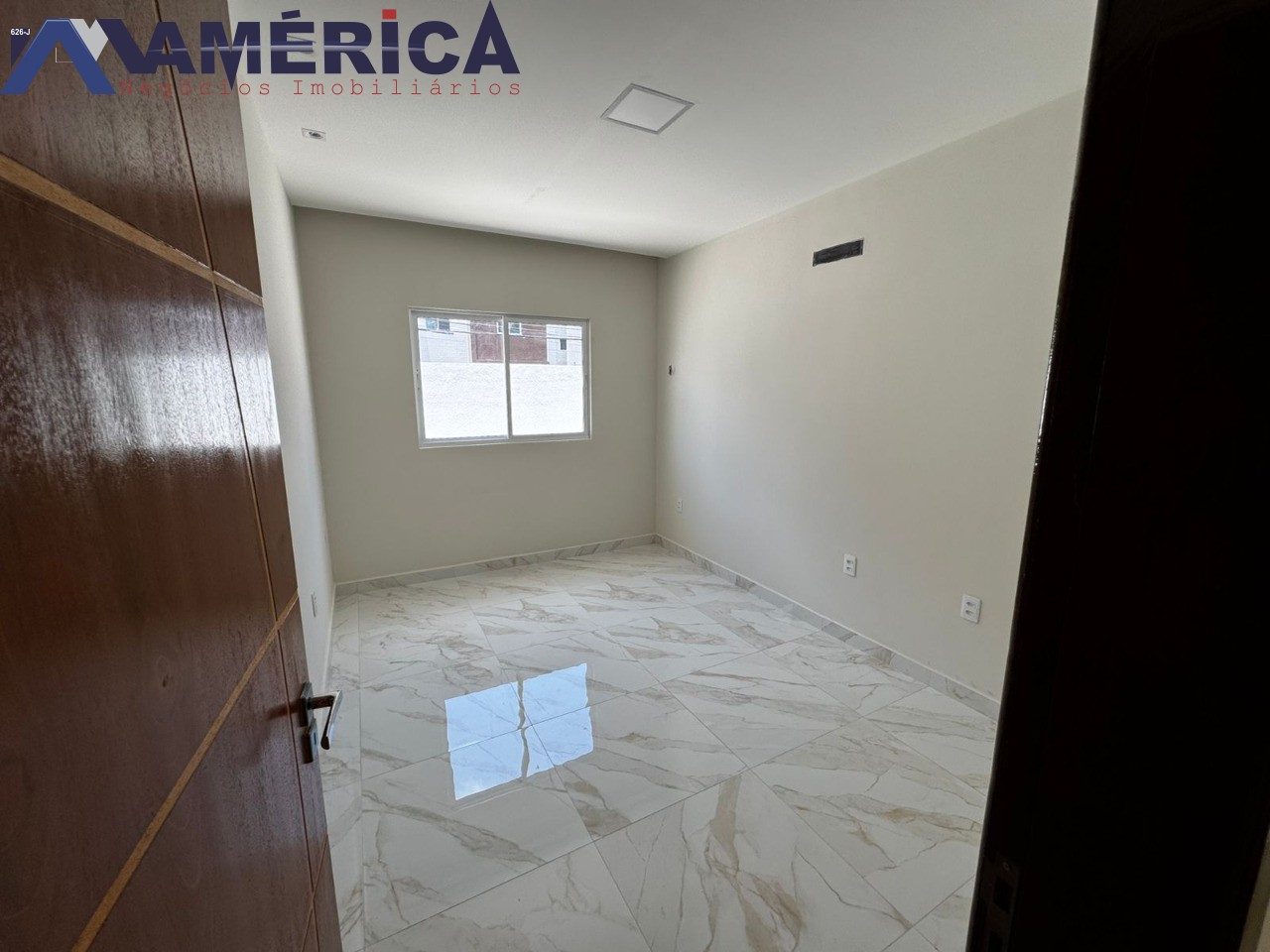 Casa à venda com 3 quartos, 120m² - Foto 11