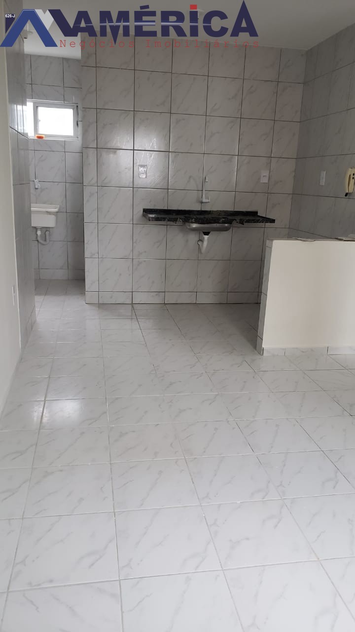 Apartamento à venda com 2 quartos, 58m² - Foto 2