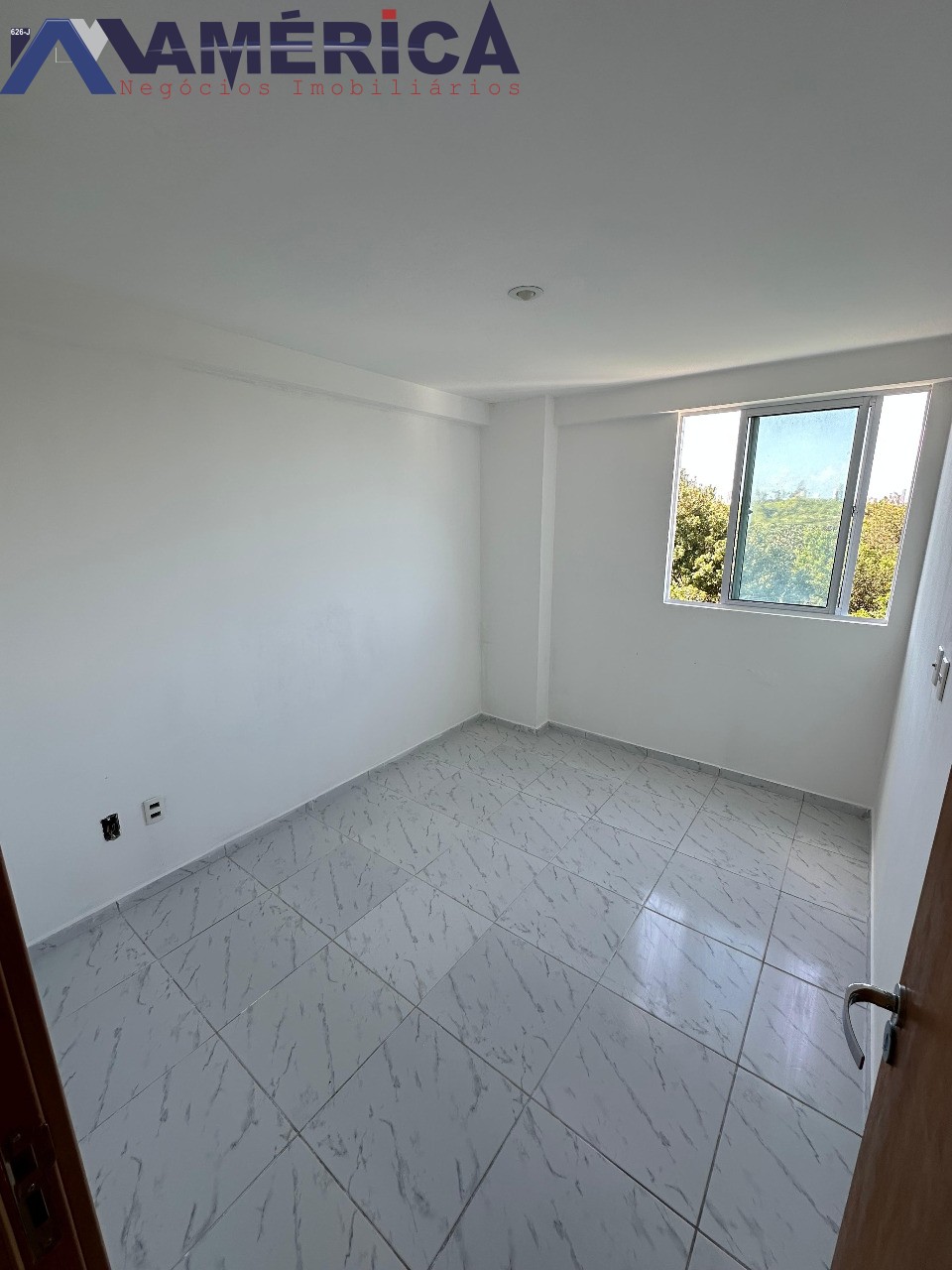 Apartamento à venda com 2 quartos, 50m² - Foto 18