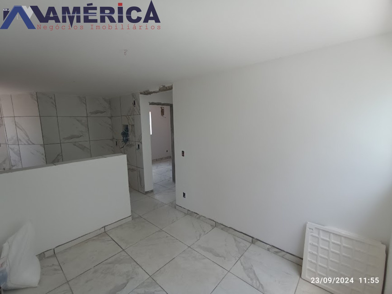 Apartamento à venda com 2 quartos, 43m² - Foto 4