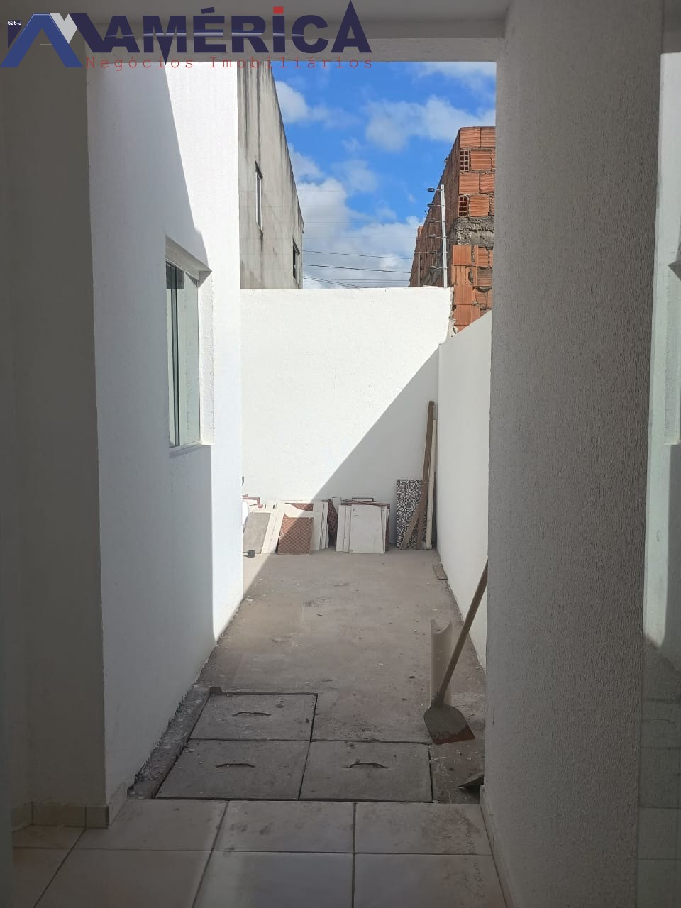 Casa à venda com 2 quartos, 56m² - Foto 10