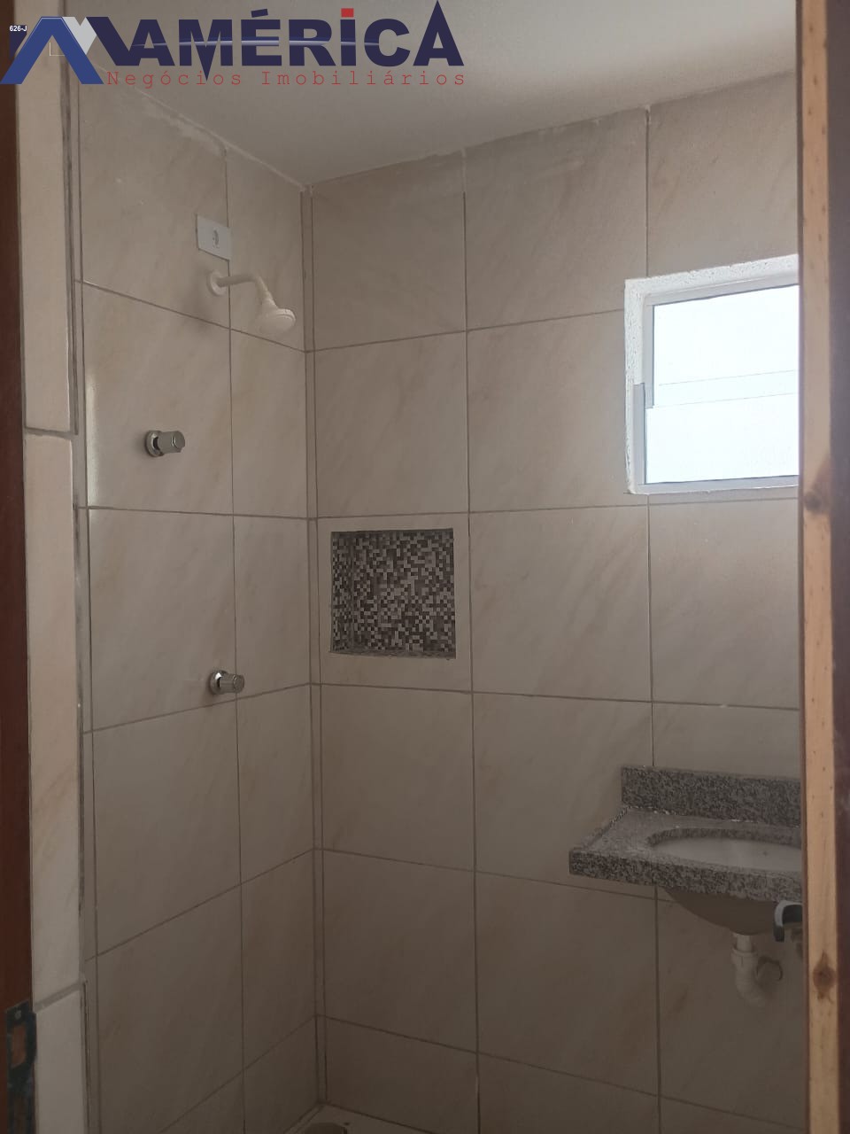 Casa à venda com 2 quartos, 56m² - Foto 12