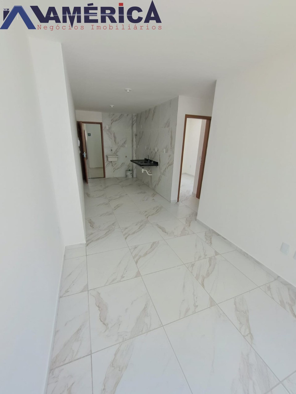 Apartamento à venda com 2 quartos, 42m² - Foto 4