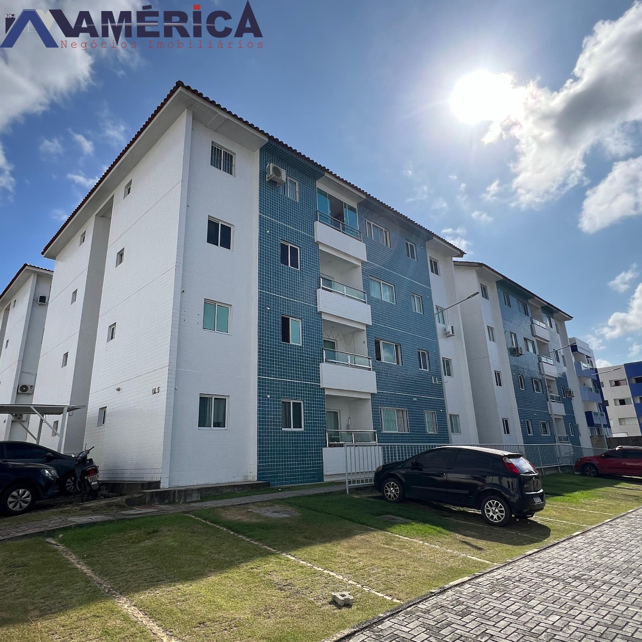 Apartamento à venda com 2 quartos, 53m² - Foto 1