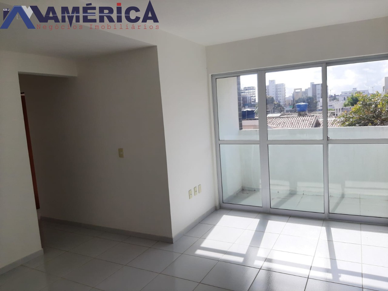 Apartamento à venda com 2 quartos, 82m² - Foto 27