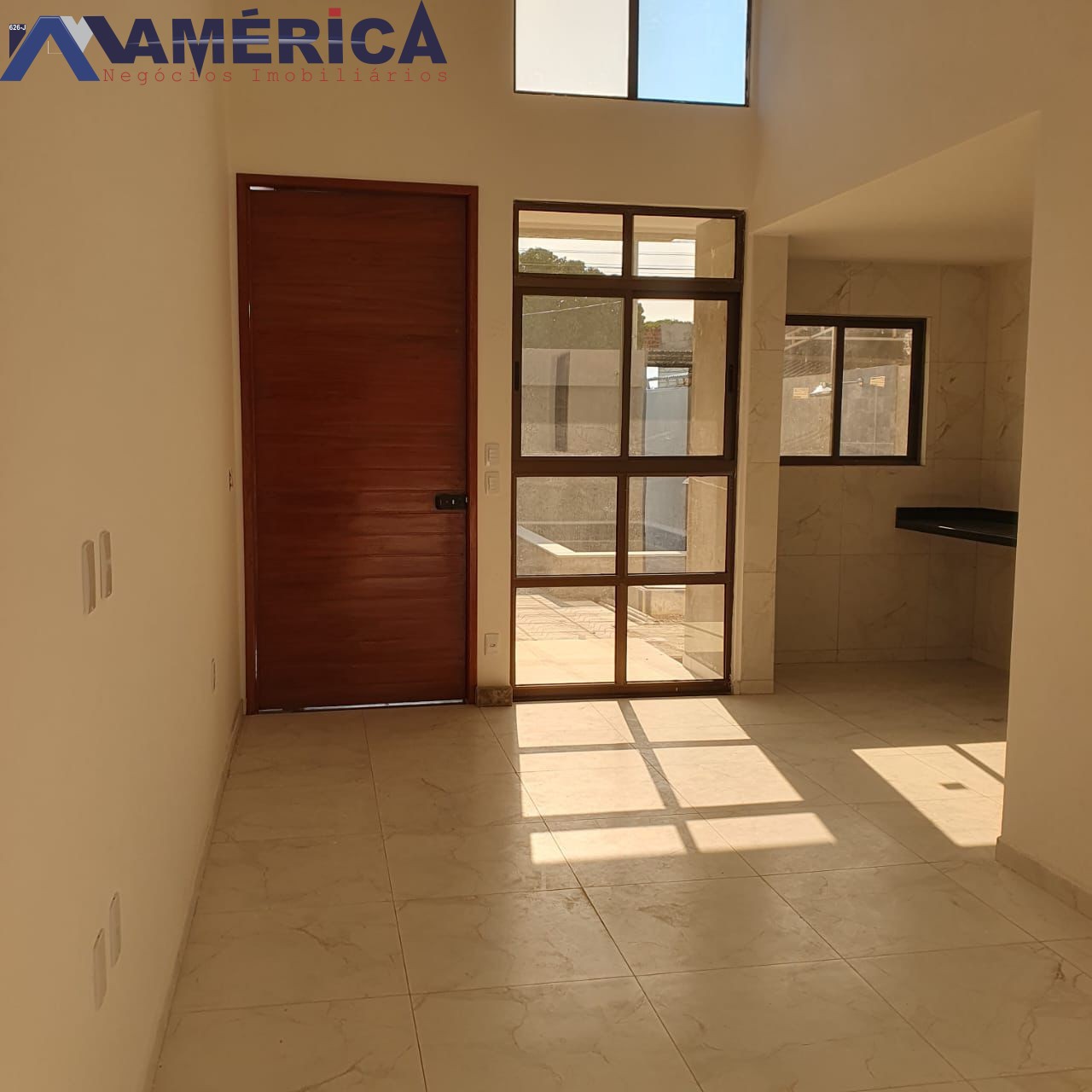 Casa à venda com 2 quartos, 54m² - Foto 14