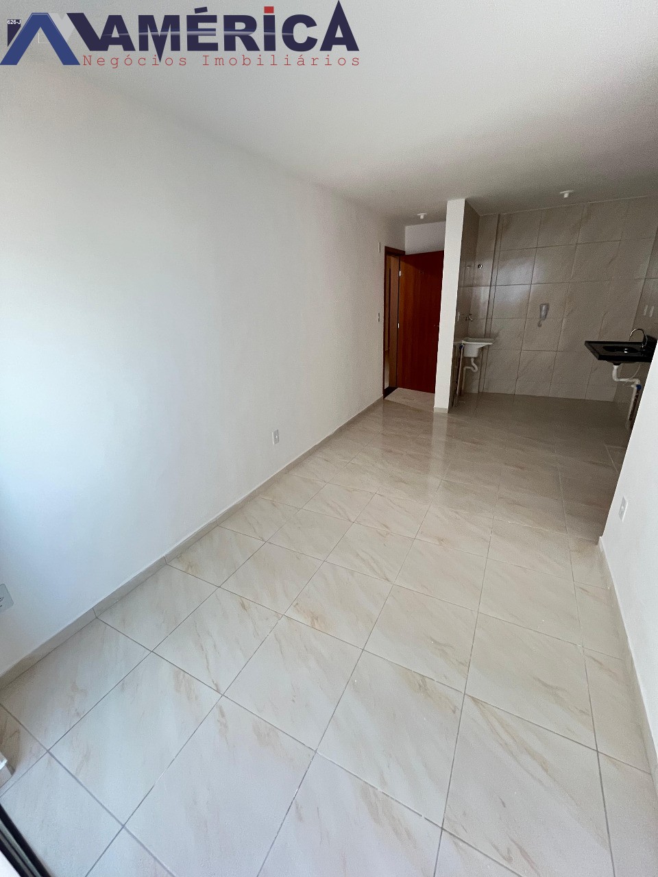 Apartamento à venda com 2 quartos, 51m² - Foto 2