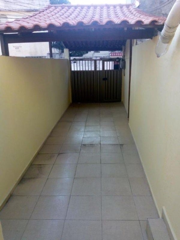 Sobrado à venda com 2 quartos, 75m² - Foto 2