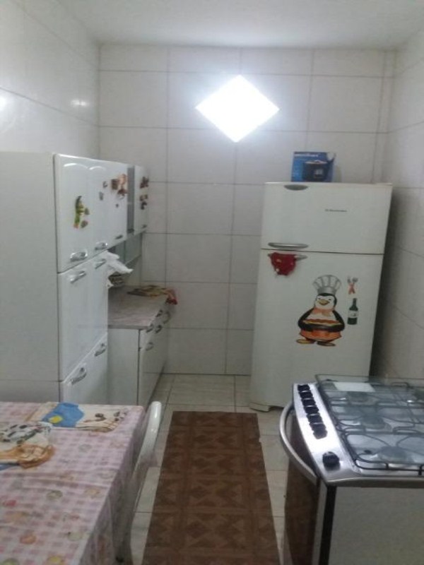 Casa à venda com 3 quartos, 100m² - Foto 12