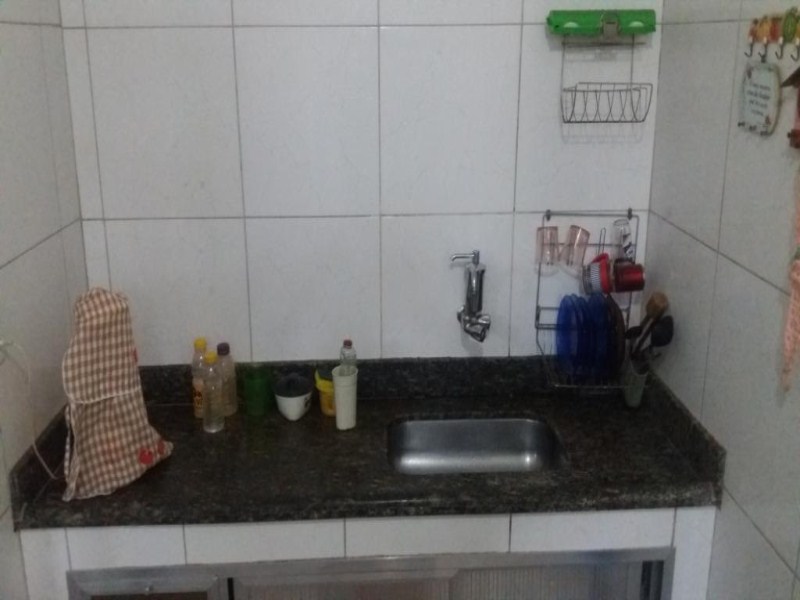 Casa à venda com 3 quartos, 100m² - Foto 13