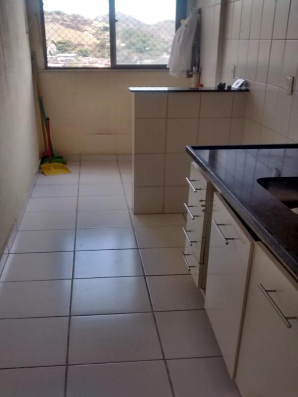 Apartamento à venda com 2 quartos, 60m² - Foto 11