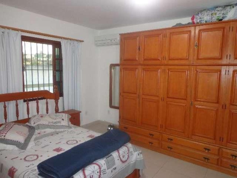 Casa à venda com 3 quartos, 360m² - Foto 16